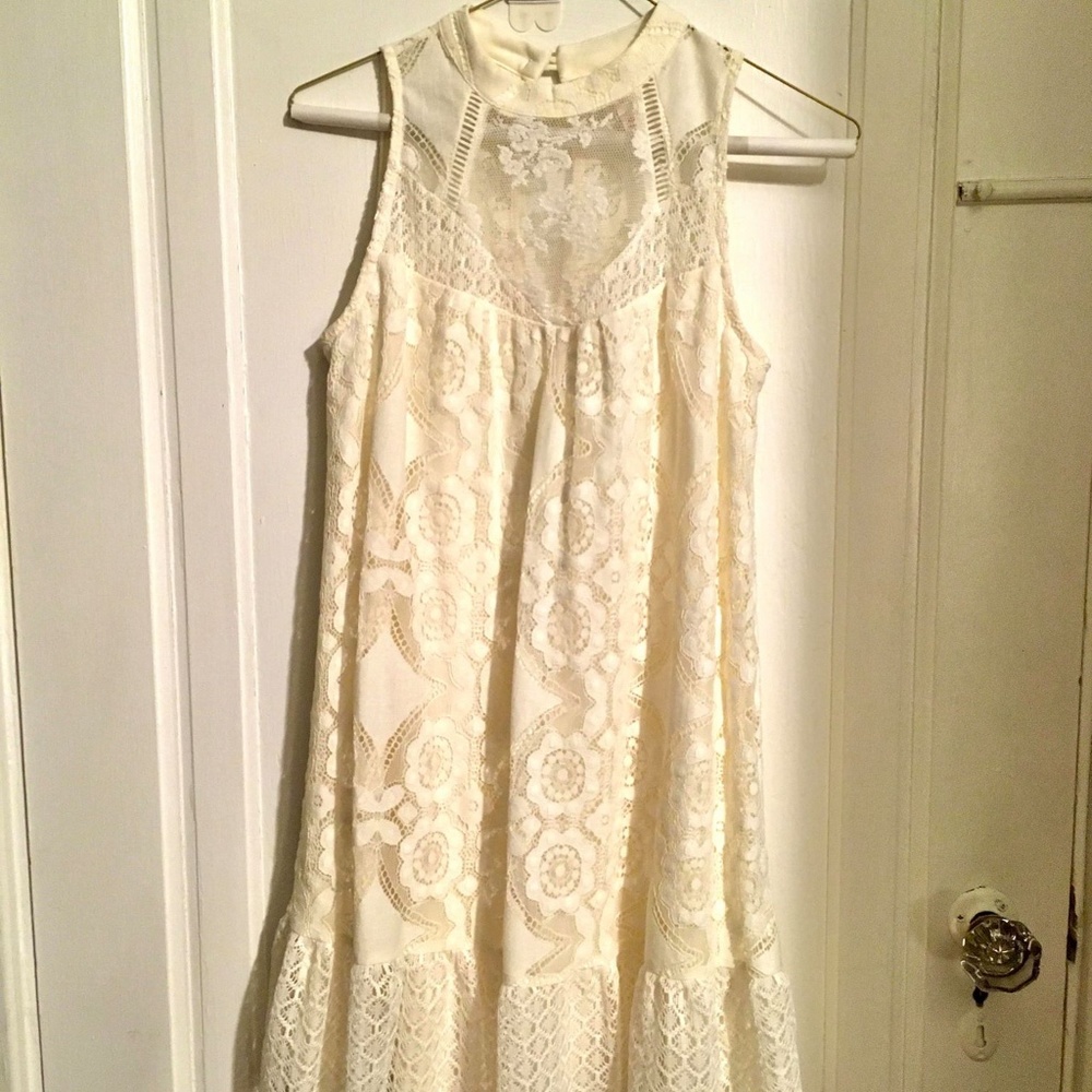 Xhilaration White Lace Tunic Dress